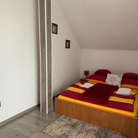 Nagcsalados Rozsa Apartman Balatonlelle Eksteriør bilde