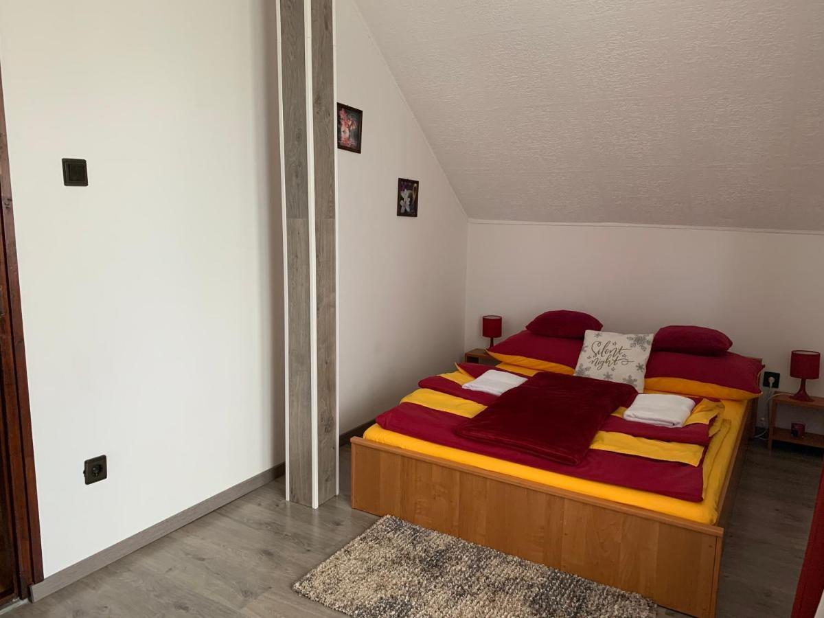 Nagcsalados Rozsa Apartman Balatonlelle Eksteriør bilde