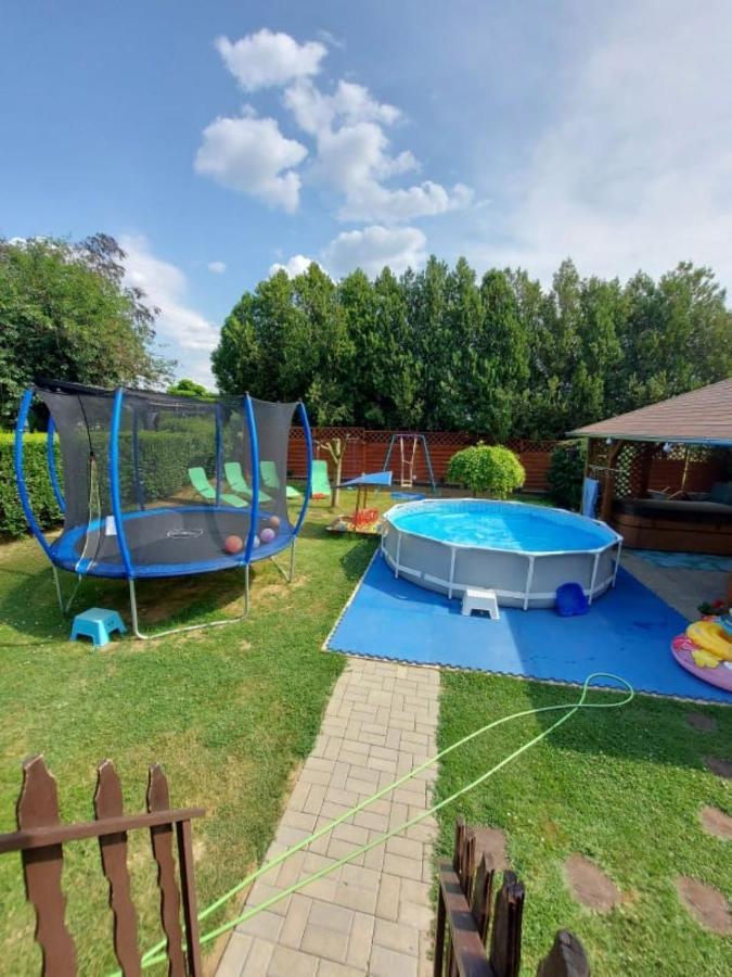 Nagcsalados Rozsa Apartman Balatonlelle Eksteriør bilde