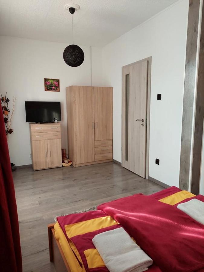 Nagcsalados Rozsa Apartman Balatonlelle Eksteriør bilde