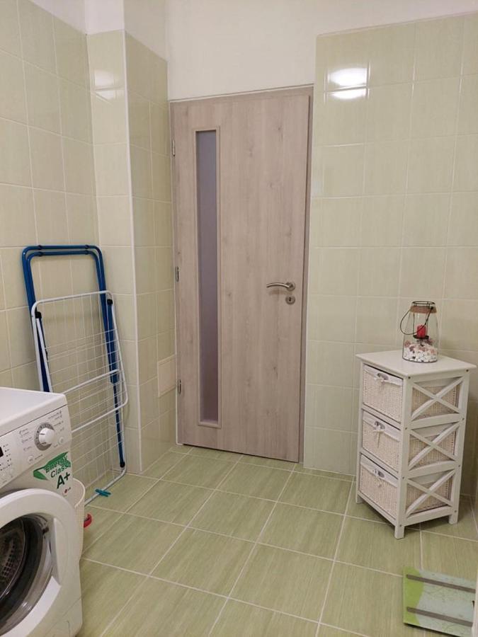 Nagcsalados Rozsa Apartman Balatonlelle Eksteriør bilde